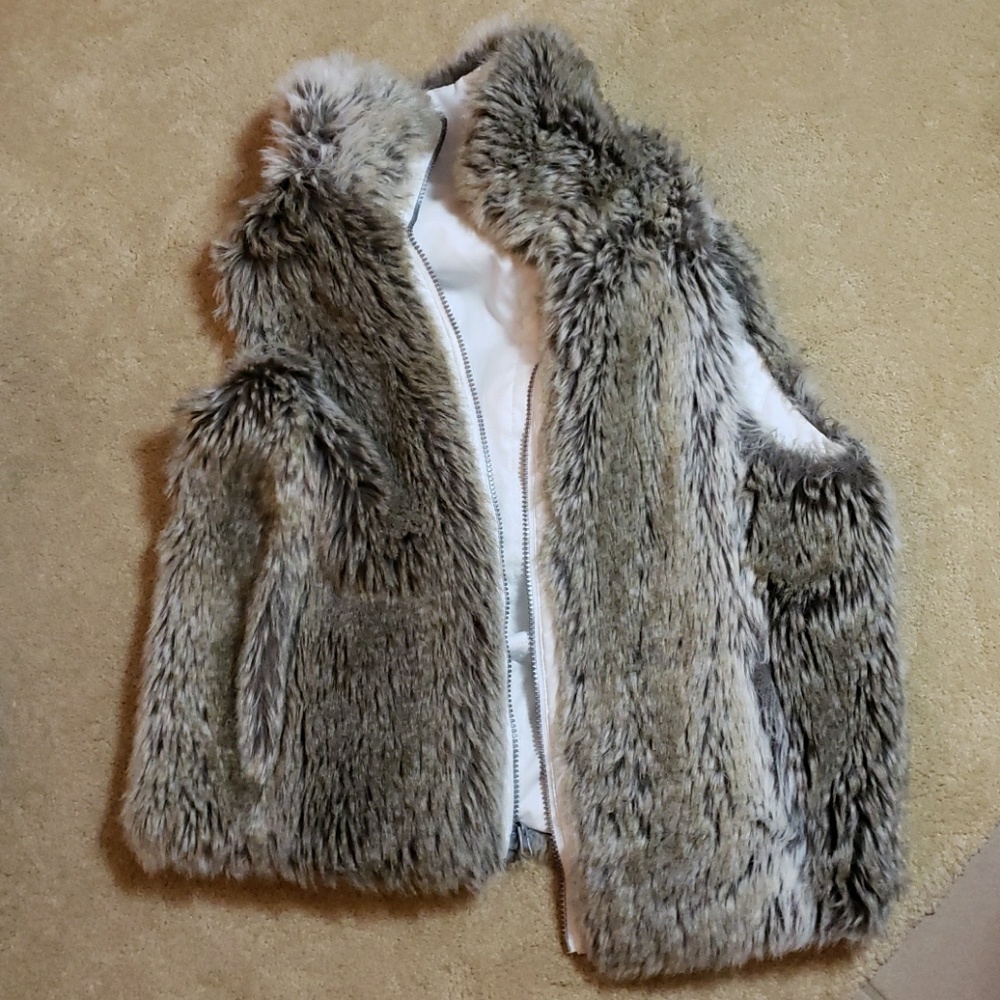 Reversible grey fur white microfiber vest